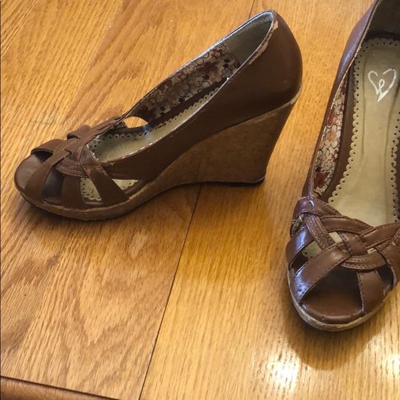 Wedges - Picture 3 of 5
